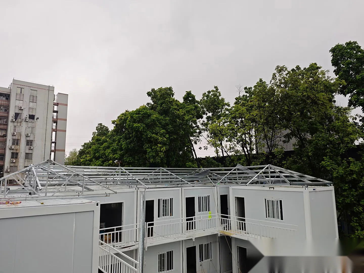 Roof structure